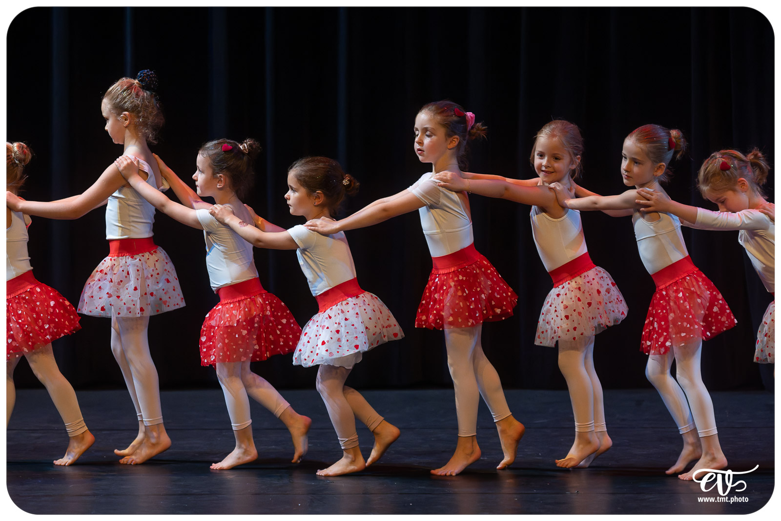 ECOLE DE DANSE CÉCILE ADAMOW